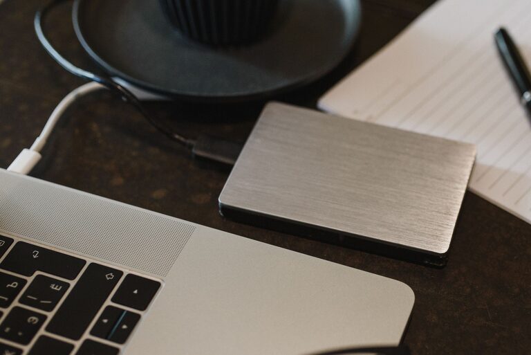 How to Back Up Your Photos and Files: A Simple Guide